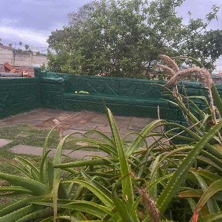 Heba Guest Lodge Two Uitenhage Exterior photo